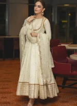 White Mehndi Pishwas with Gold Striped Hem Video